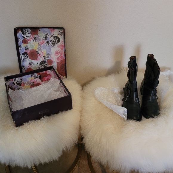 🖤LUCKY BRAND BIKER BOOTS🖤 - Picture 8 of 17